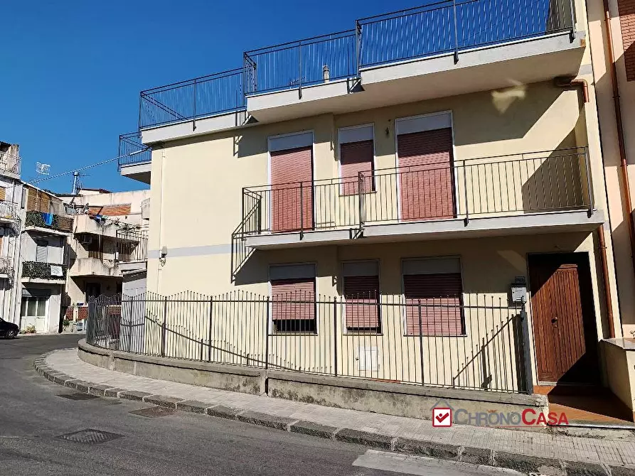 Immagine 1 di Appartamento in vendita  a Santa Teresa Di Riva