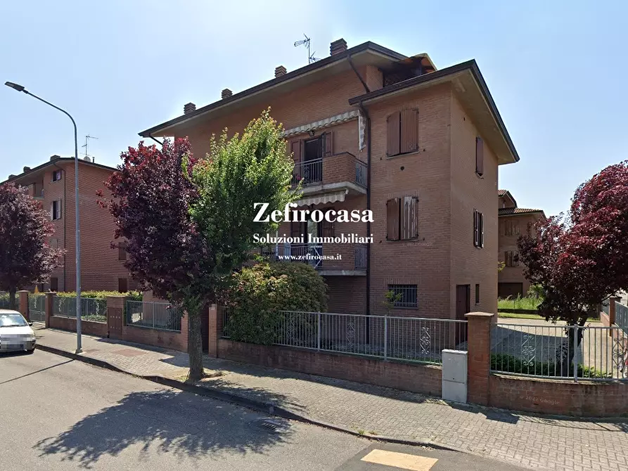 Immagine 1 di Appartamento in affitto  a Castelfranco Emilia
