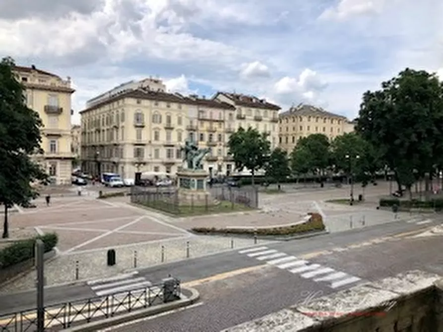 Immagine 1 di Ufficio in affitto  in Piazza Solferino a Torino