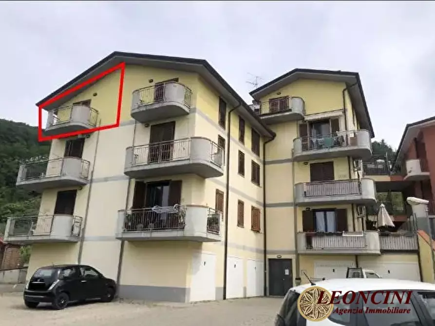 Immagine 1 di Appartamento in vendita  in Via Amola a Aulla
