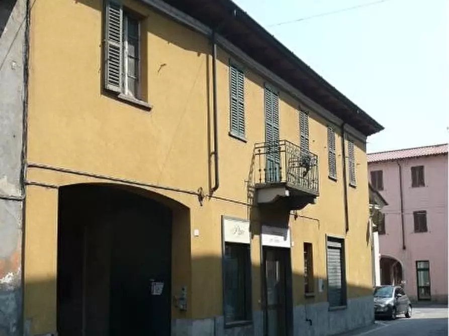 Immagine 1 di Appartamento in vendita  in Via Fratelli Piazza a Cuggiono
