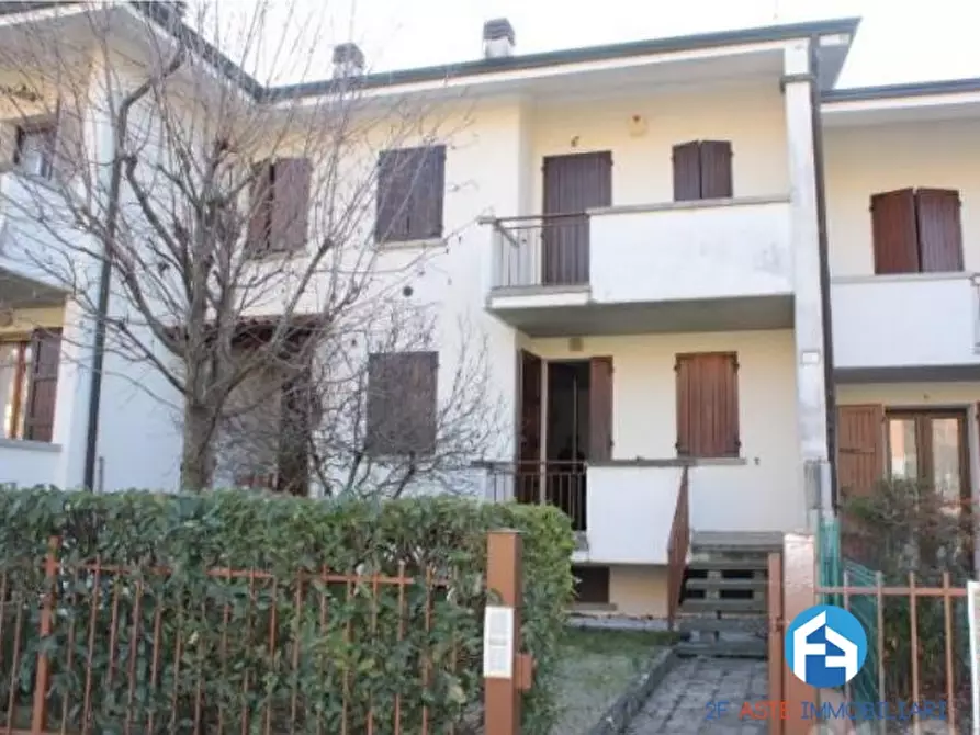 Immagine 1 di Appartamento in vendita  in Via Gabriele d'Annunzio a Castellarano