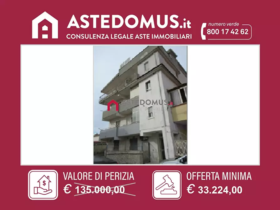 Immagine 1 di Appartamento in vendita  in Via Niccolò Paganini a Cancello Ed Arnone