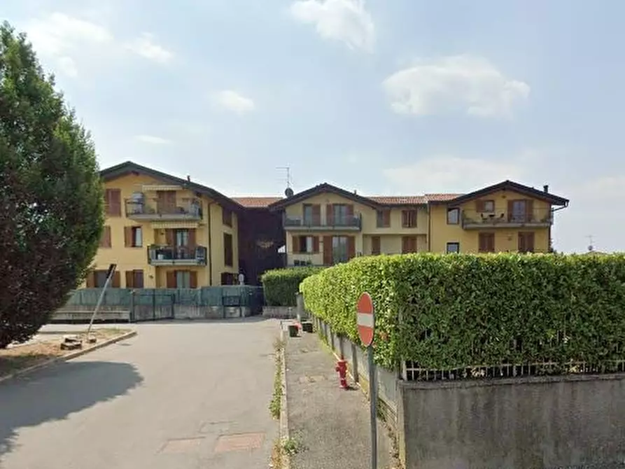Immagine 1 di Appartamento in vendita  in Via G.B. Borgonovo a Cadorago