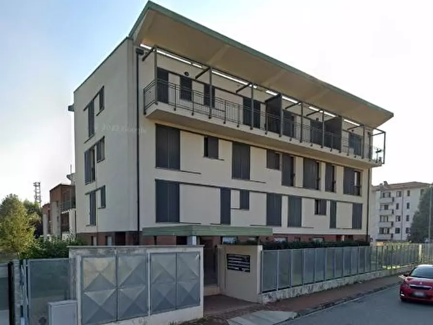 Immagine 1 di Appartamento in vendita  in Via Frassati a Abbiategrasso