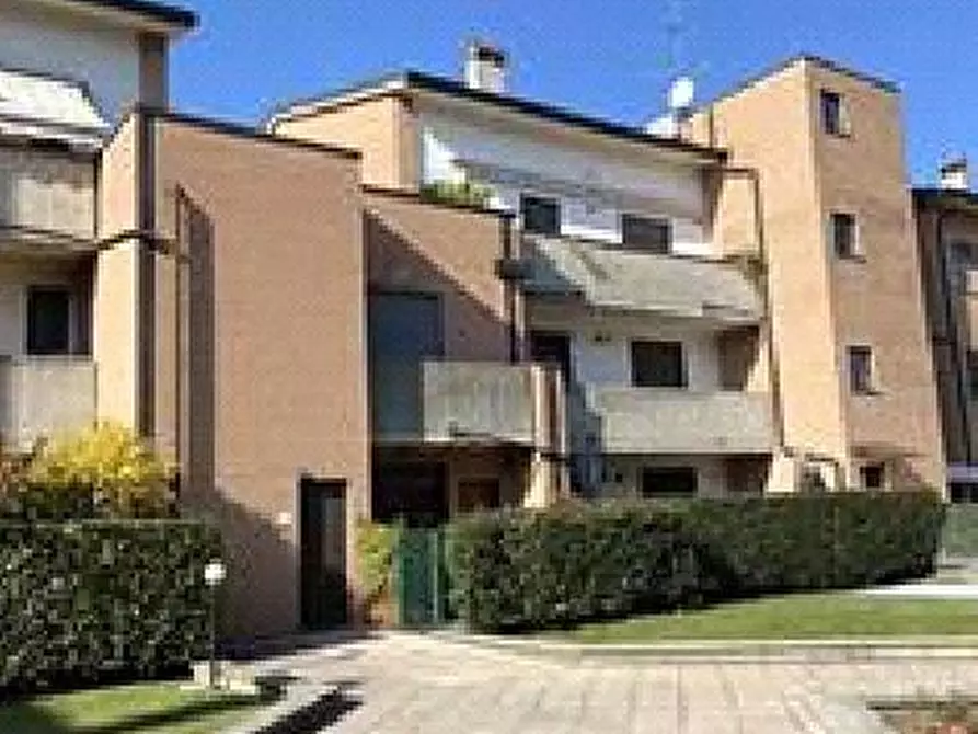 Immagine 1 di Appartamento in vendita  in Via Mercadante a Vignate