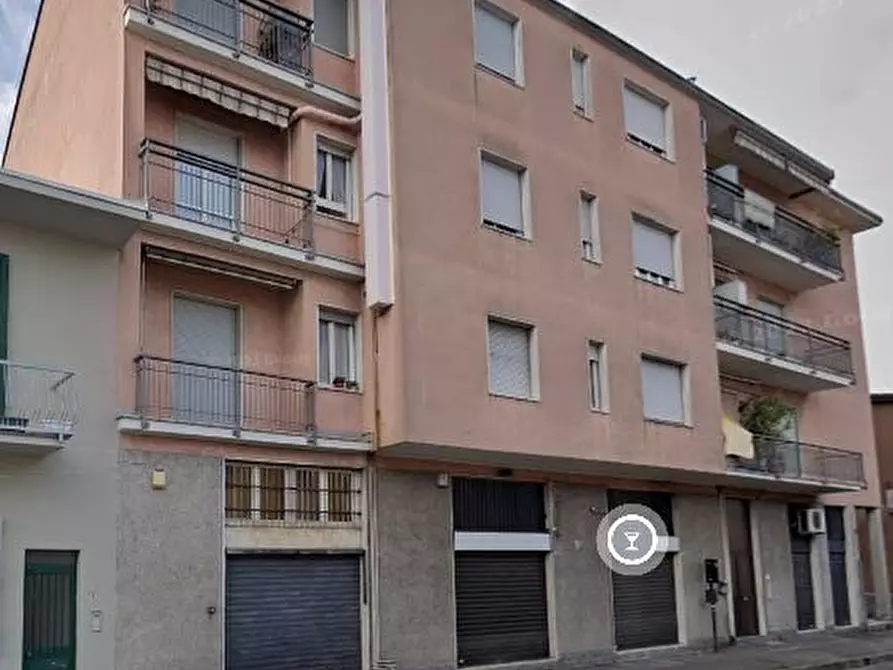 Immagine 1 di Appartamento in vendita  in Via Trieste a Rodano
