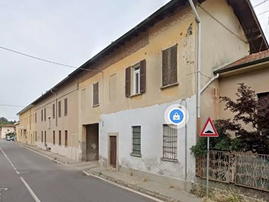 Immagine 1 di Appartamento in vendita  in Via Franco Brogioli a Cassano Magnago