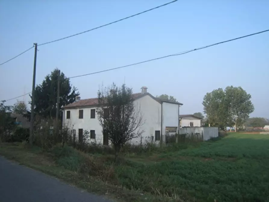 Immagine 1 di Rustico / casale in vendita  a Bagnaria