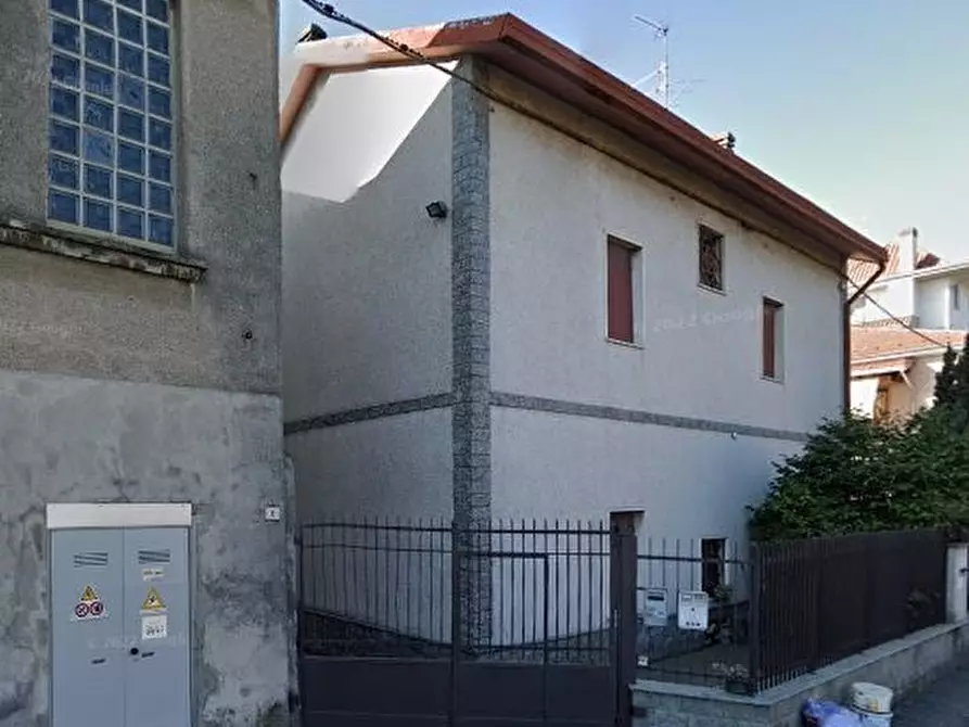 Immagine 1 di Rustico / casale in vendita  in Via Vicinale del Ponte a Busto Arsizio