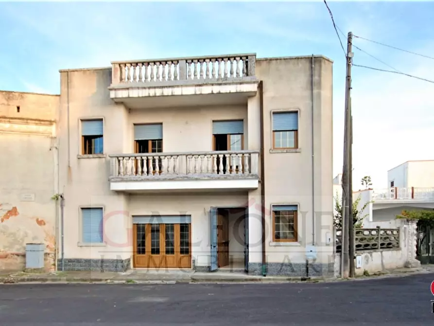 Immagine 1 di Casa indipendente in vendita  in Largo Orsini Del Balzo a Castro