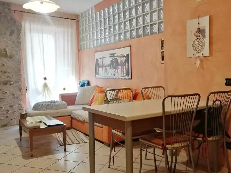 Immagine 1 di Appartamento in vendita  in Via Cesare Battisti a Edolo
