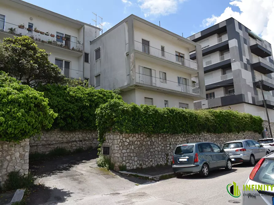 Immagine 1 di Appartamento in vendita  in Via Gramsci a Matera