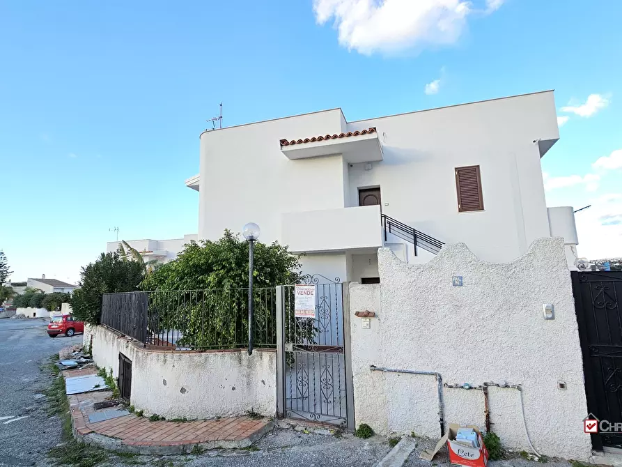 Immagine 1 di Appartamento in vendita  in Via Secondo Giampaolo a Rometta