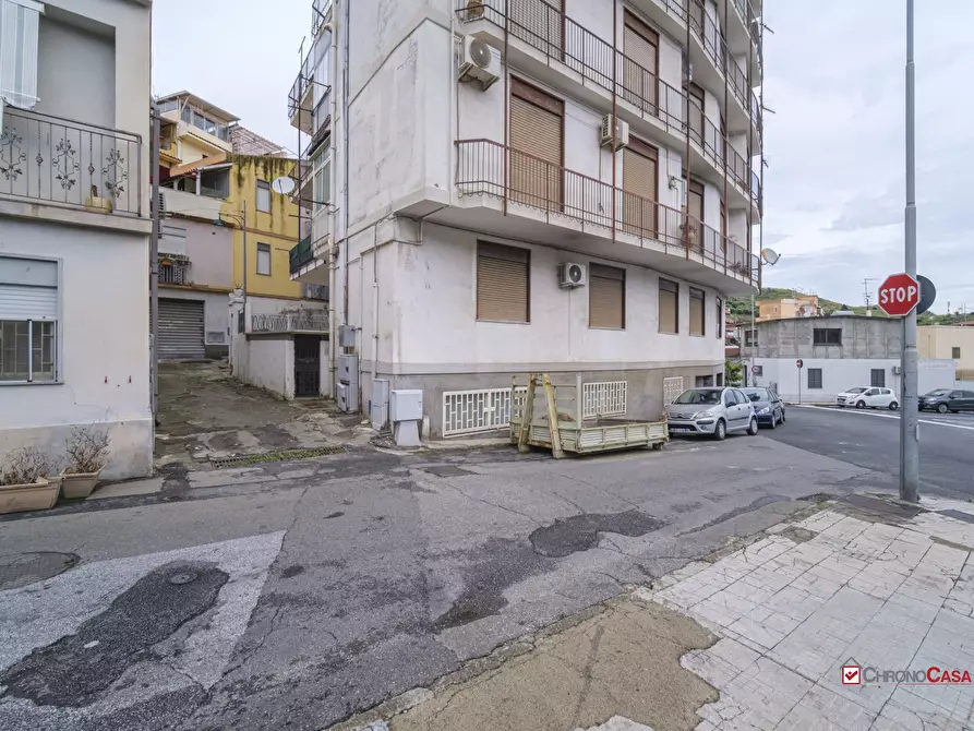 Immagine 1 di Appartamento in vendita  in Bordonaro a Messina