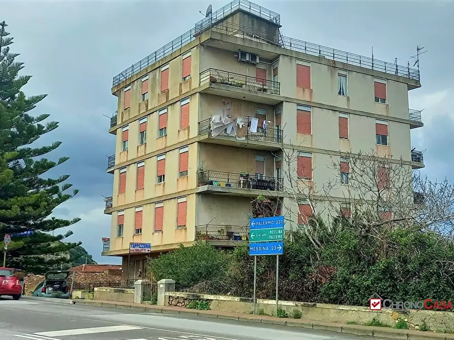 Immagine 1 di Appartamento in vendita  in via nazionale a Saponara