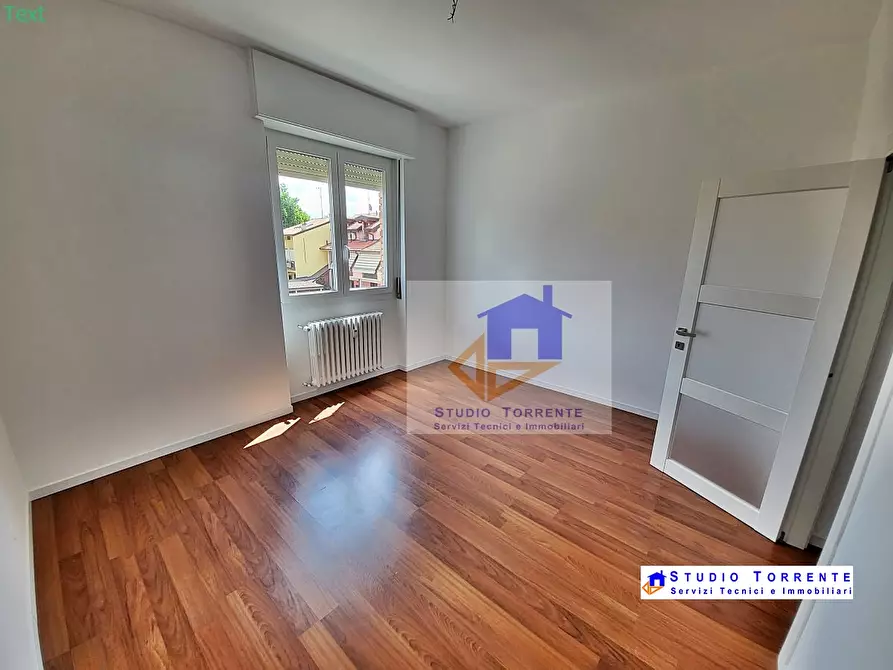 Immagine 1 di Appartamento in vendita  in VIA DELLE ALPI a Novate Milanese
