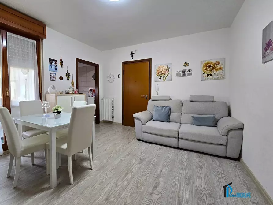 Immagine 1 di Appartamento in vendita  in Viale Filippo Turati a Terni