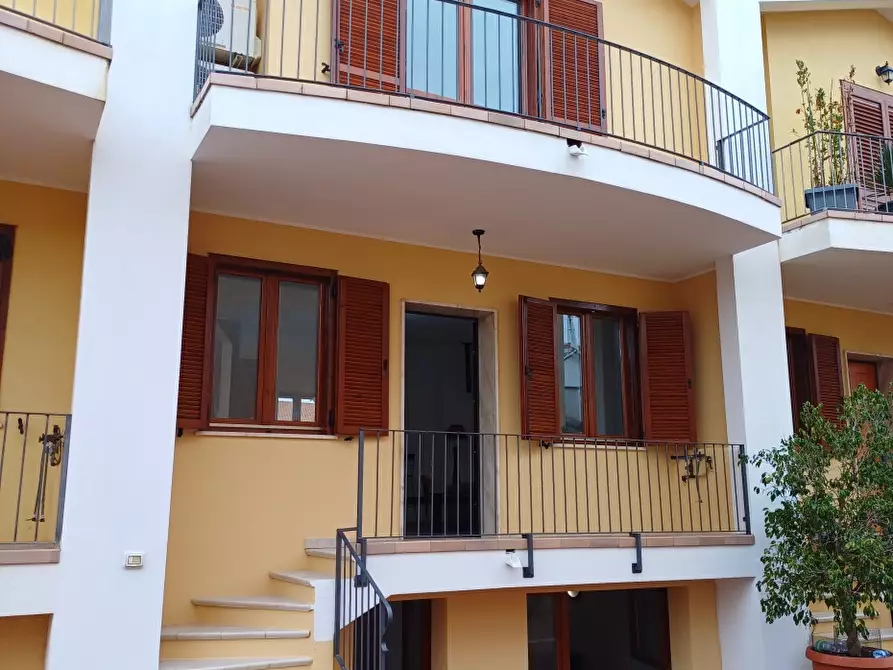 Immagine 1 di Appartamento in vendita  in Vai Italia a Banari