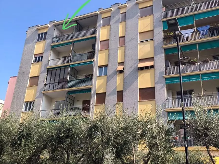 Immagine 1 di Appartamento in vendita  in Piazza Lombardia a Albissola Marina