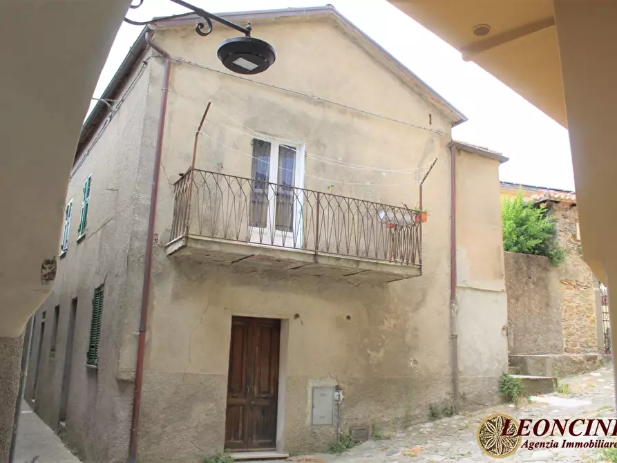 Immagine 1 di Rustico / casale in vendita  in via corvarola a Bagnone