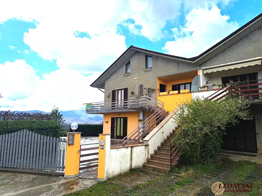Immagine 1 di Casa indipendente in vendita  in Via Cadrecca a Licciana Nardi