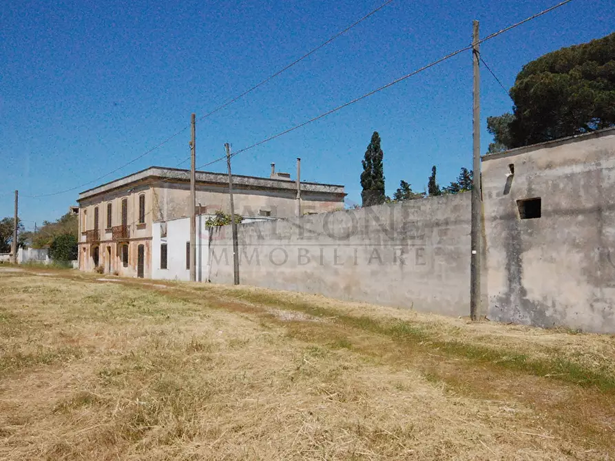 Immagine 1 di Villa in vendita  in Via Condò a Arnesano