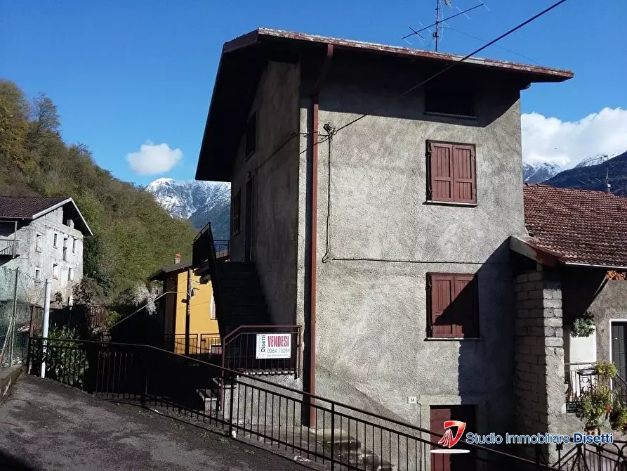 Immagine 1 di Villa in vendita  in Via Sommavilla a Angolo Terme