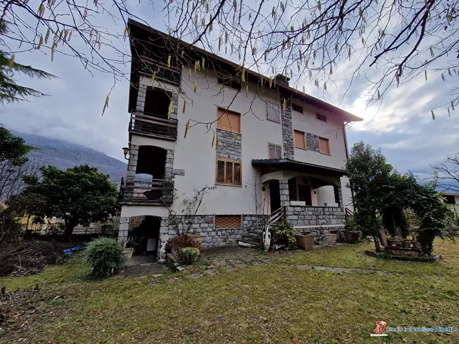 Immagine 1 di Villa in vendita  in Via G. Marconi a Capo Di Ponte