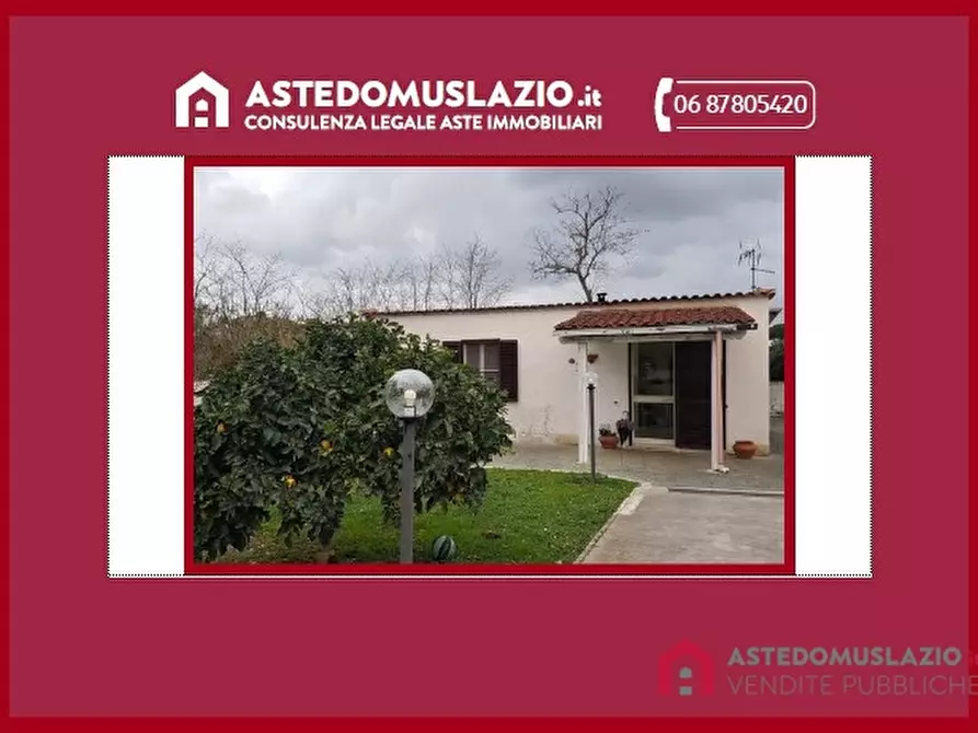 Immagine 1 di Villa in vendita  in Via Migliara 58 a Terracina