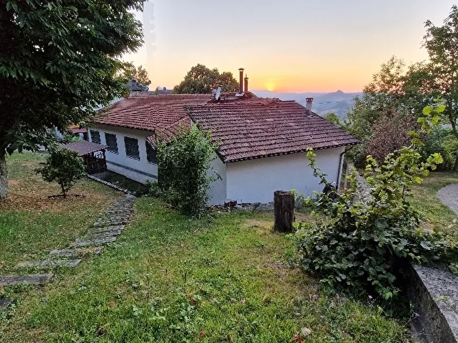 Immagine 1 di Villa in vendita  a Montese