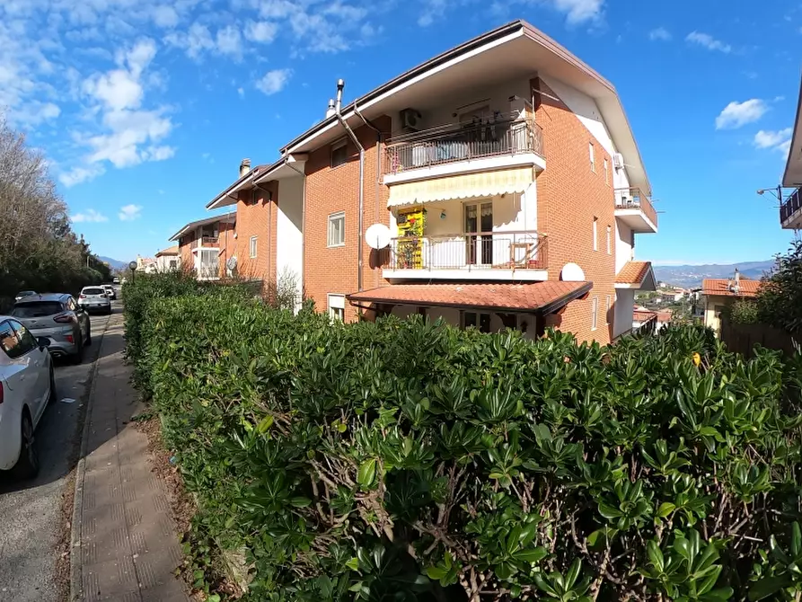 Immagine 1 di Appartamento in vendita  in via Galileo Galilei a Altilia