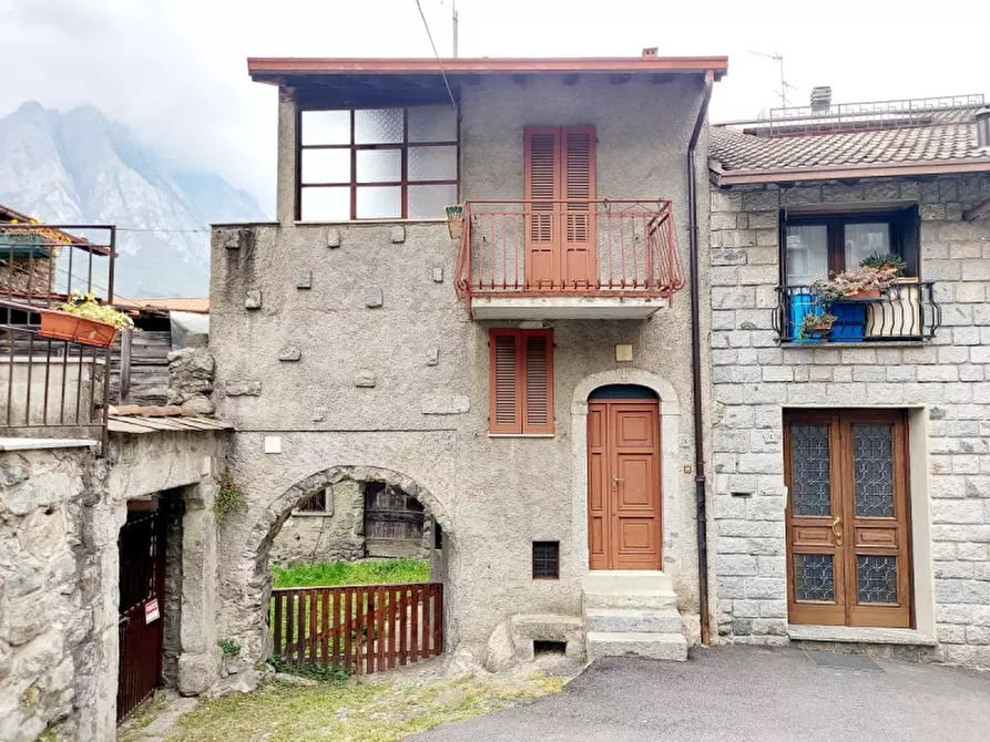 Immagine 1 di Casa indipendente in vendita  in VIA SANT'OBIZIO a Cimbergo