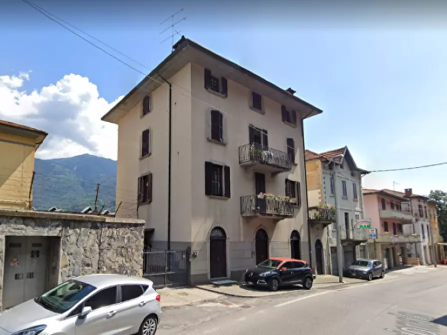 Immagine 1 di Appartamento in vendita  in via vittorio veneto a Piancogno