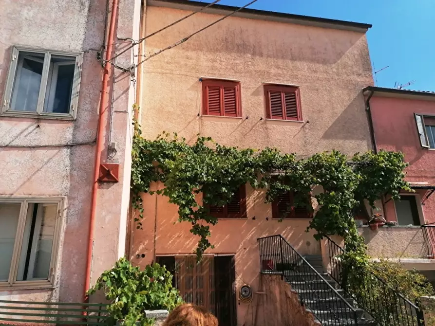 Immagine 1 di Appartamento in vendita  in Via Pescocupo a Castelpetroso