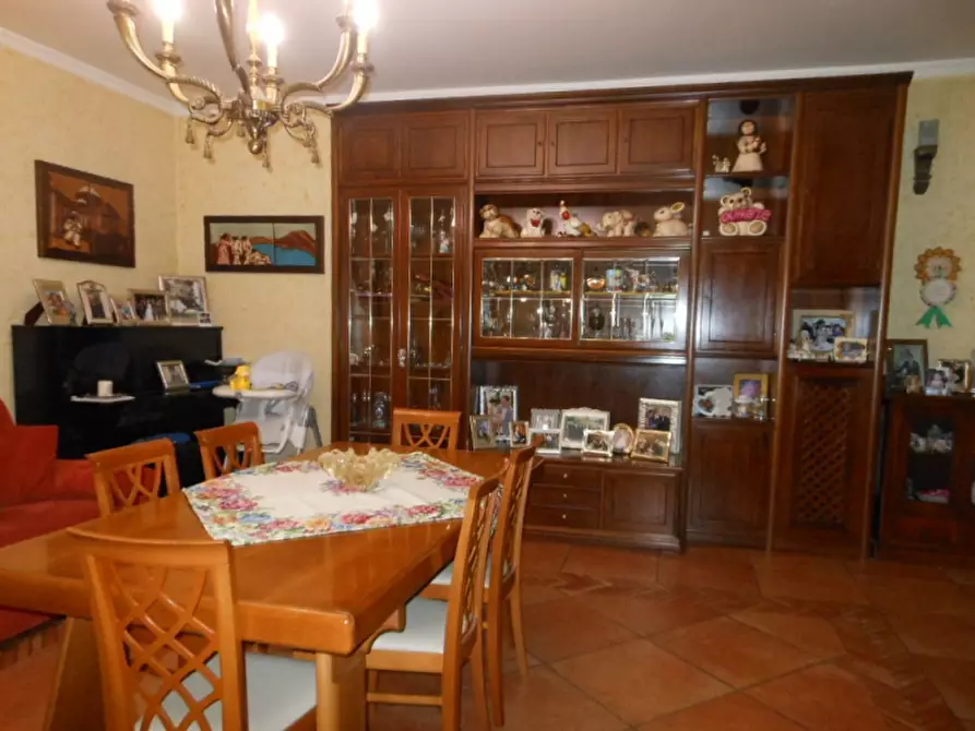 Immagine 1 di Appartamento in vendita  in VIA ANFITEATRO a Teano