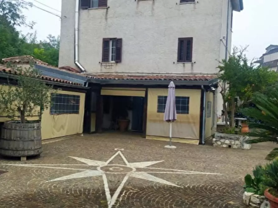 Immagine 1 di Casa indipendente in vendita  in VIA SAN PIETRO TRE CANCELLI a Castello Del Matese