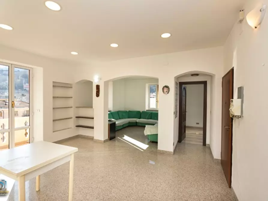 Immagine 1 di Appartamento in vendita  in Via Zamperini a Genova