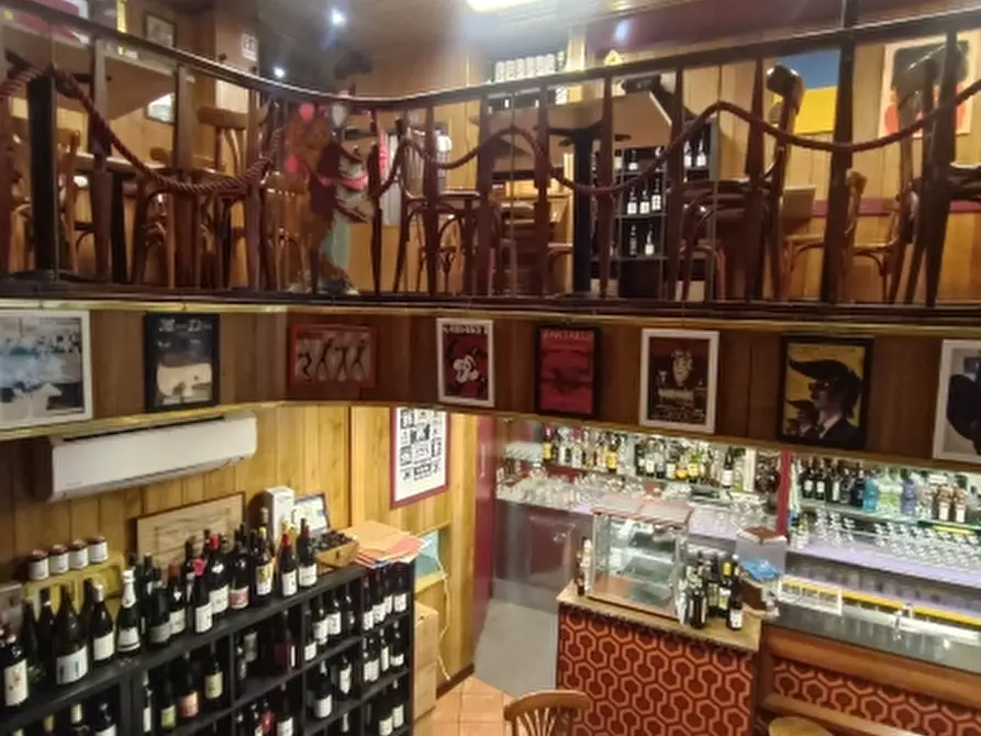 Immagine 1 di Bar / Ristorante in vendita  a Genova