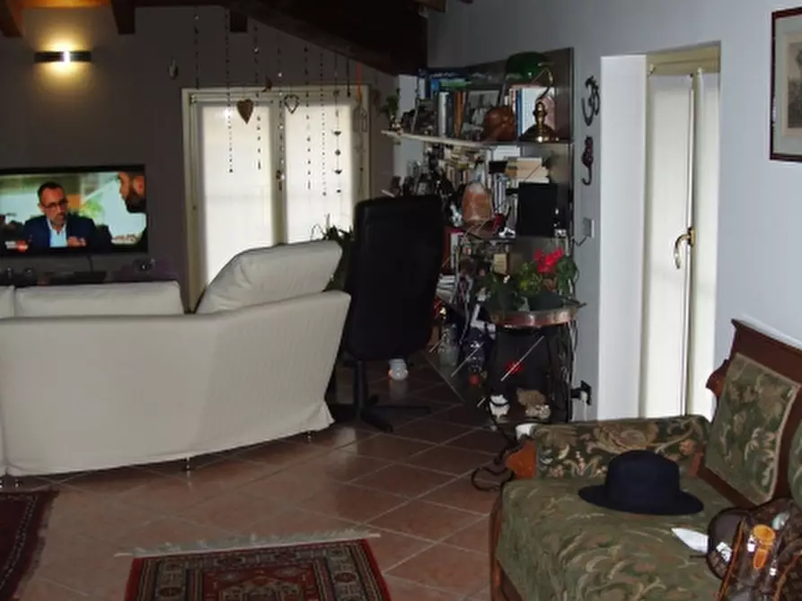 Immagine 1 di Appartamento in vendita  in CARDUCCI a Castenedolo