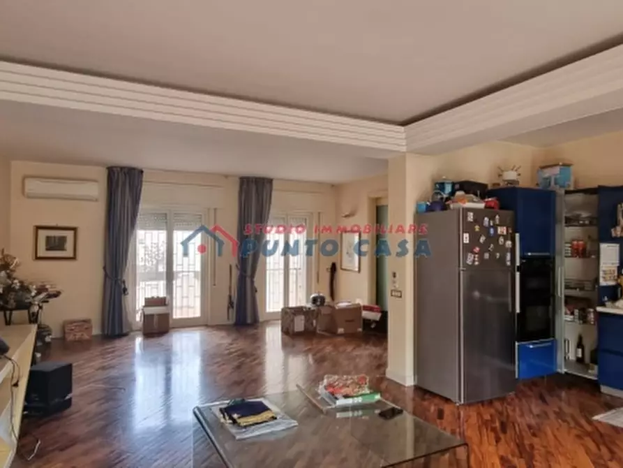 Immagine 1 di Appartamento in vendita  in Via Cosenza a Erice