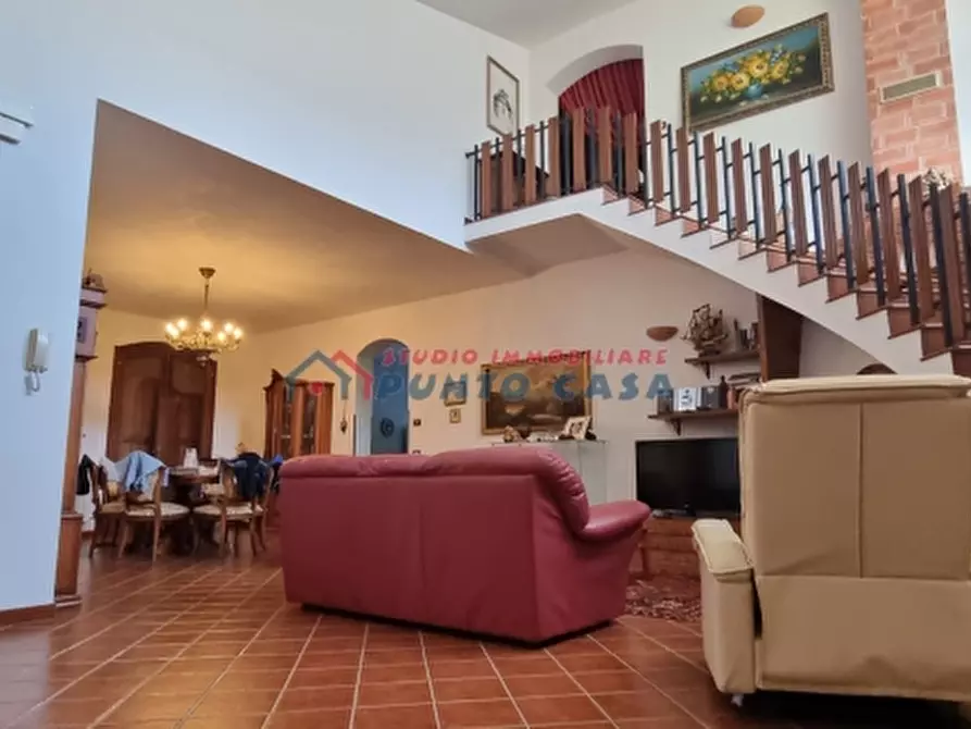 Immagine 1 di Villa in vendita  in Via Crocifissello a Valderice