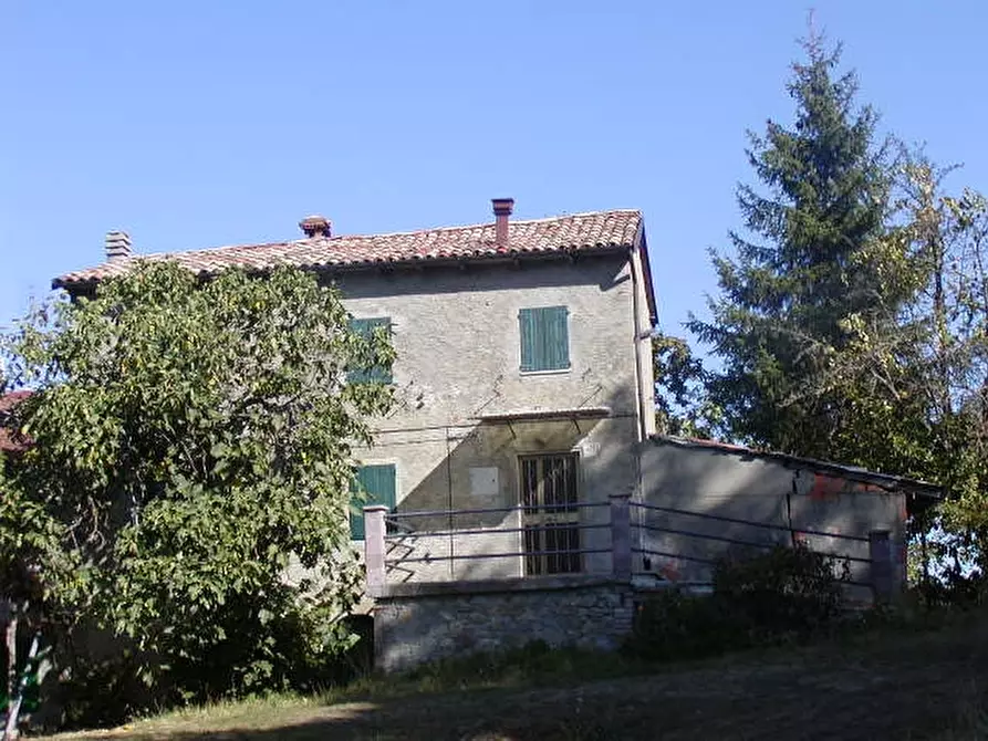 Immagine 1 di Rustico / casale in vendita  a Montese