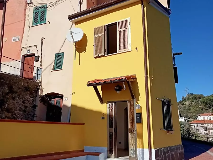 Immagine 1 di Appartamento in vendita  a Santo Stefano Di Magra