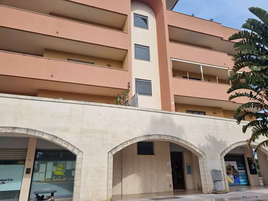 Immagine 1 di Appartamento in affitto  a Lecce