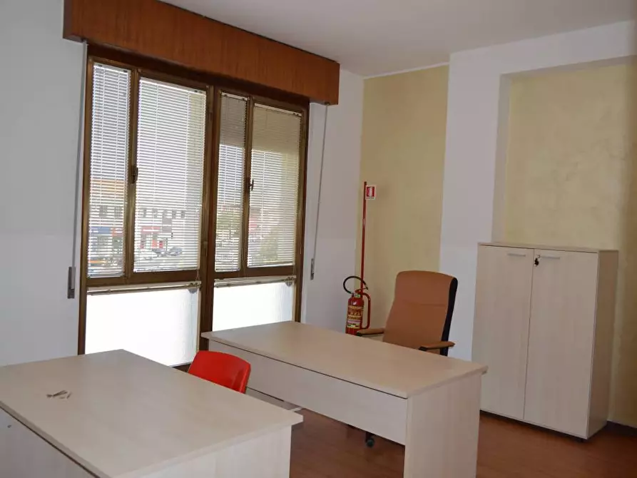 Immagine 1 di Ufficio in affitto  a Verona