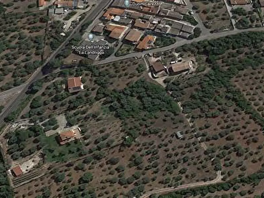 Immagine 1 di Terreno edificabile in vendita  a Sassari