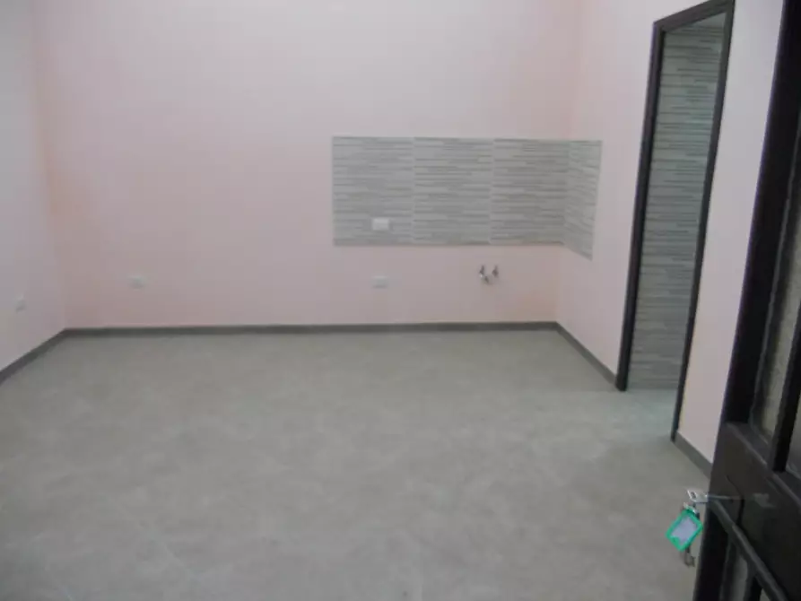 Immagine 1 di Appartamento in vendita  a Aversa