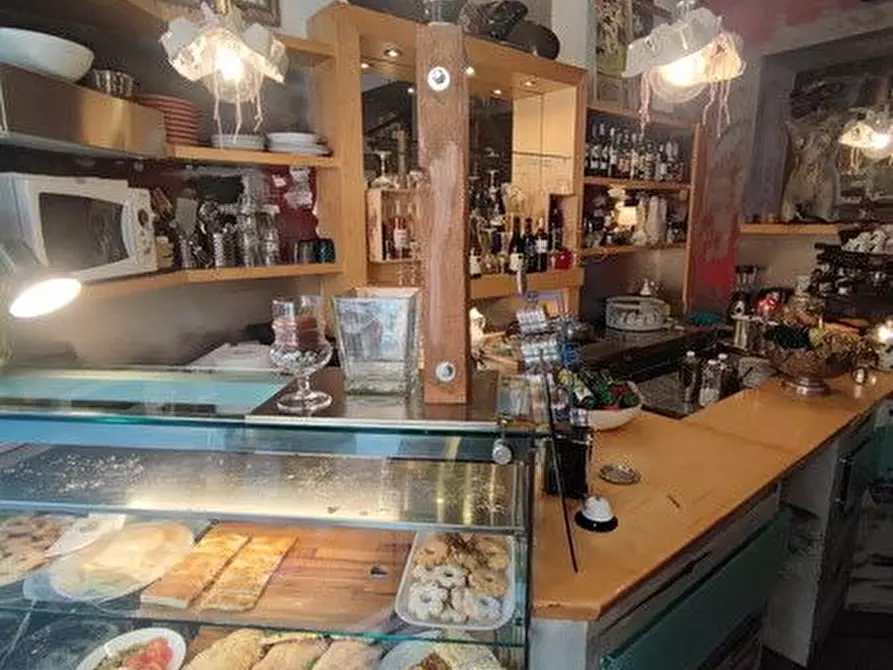 Immagine 1 di Bar / Ristorante in vendita  a Genova