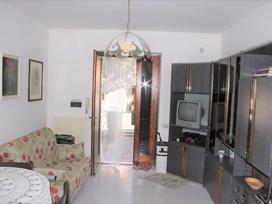 Immagine 1 di Appartamento in vendita  a Montegabbione
